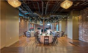Host the perfect event in our Simply Grand Event space, which offers a romantic backdrop under the lights