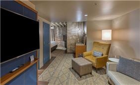 King Junior suites with separate sitting and large soaker tub